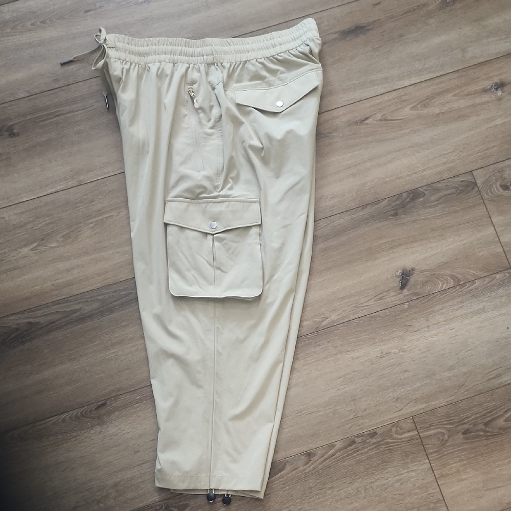 Womens Pioneer Camp Tan Cargo Capri Pants